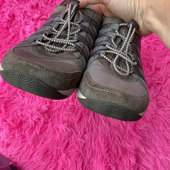 Dansko Honor gray cloth/suede cinch close sneakers size EU40 (US 9.5-10) - Picture 8 of 10